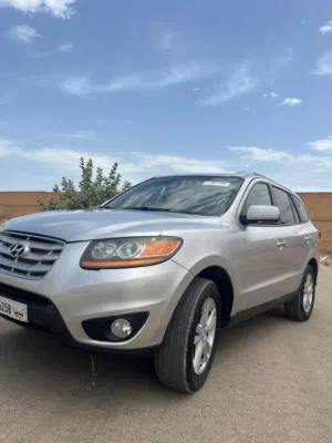 Used Hyundai Santa Fe in Tripoli