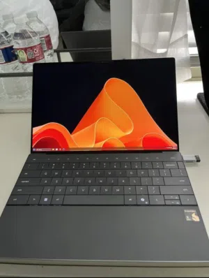 Dell XPS 13 9345 Snapdragon X Elite
