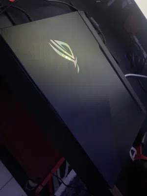 � لابتوب ASUS ROG Strix G512LI للبيع