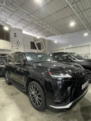 لكزس إف سبورت ساس 2023 LX 6000 مغلفه PPF