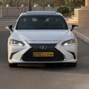 لكزس es350