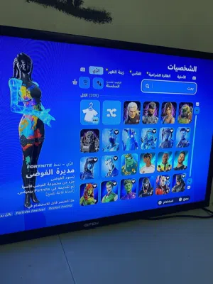 حساب فورت نايت اكس القطه و فوق 200 سكن