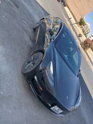 Used Tesla Model 3 in Amman
