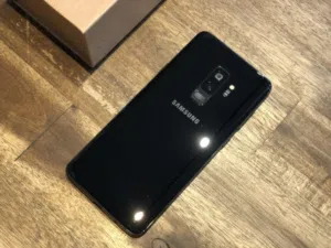 سامسونج جالاكسي S9 بلس أسود، مستعمل بحالة جيدة، ذاكرة 128 جيجابايت