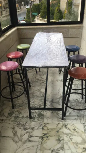 مقعد مختبر ستول منجد وخشب. توصيل لجميع المحافظات