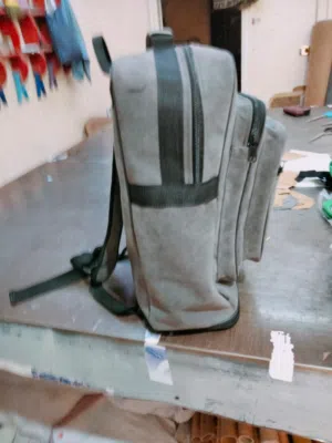 شنط سفر وشنط رجالى يد
