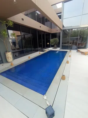 Swimming pools and Jacuzzi