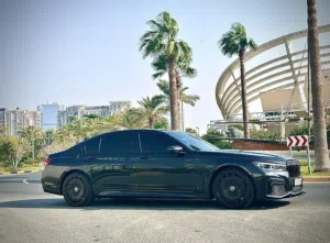 BMW 740iL 2019 x drive American specs