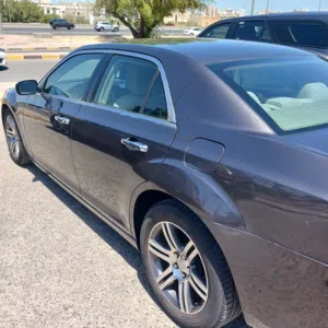 Used Chrysler 300 in Hawally