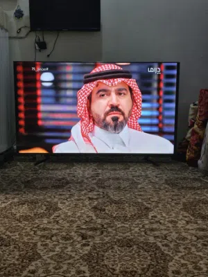 للبيع تلفزيون ذكي هنسيس  75 بوصه 4k وضوح شاشه قوي