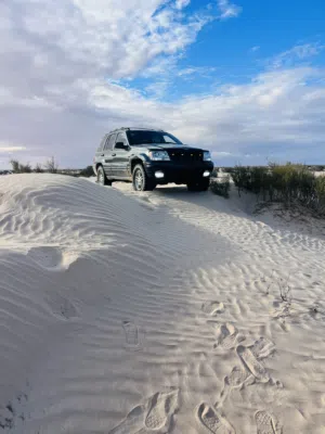 Jeep grand cherokee limited  2002 للبيع  ماشية 270 الف زيت كاسترول محرك الله يبارك