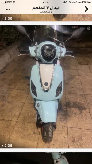 Sym3 150ccاسكوتر بفضل فابريكه لو حابب اركب حاجه محترمه الاسكوتر موجود بالزقازيق لاكن مرور المقطم