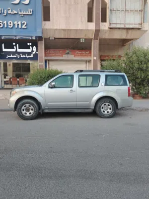 نيسان باثفندر 2006
