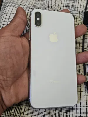 Apple iPhone X 64 GB in Tripoli