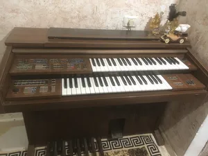 ‏بيانو  و اورج ‏.‏ مستعمل‏1