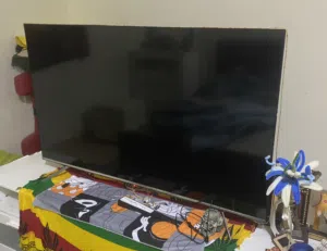 55” Hisense smart TV