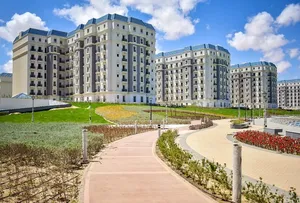 2 Bedrooms . 2 Bathrooms . 121 m20