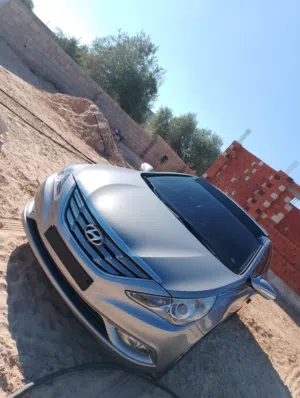 هونداي واي اف
