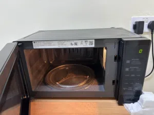LG, 2025, good condition