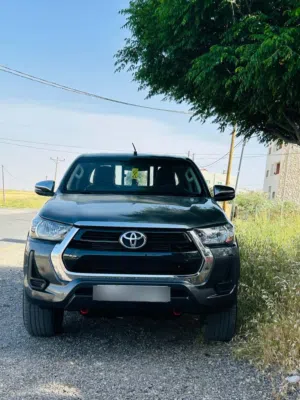 Used Toyota Hilux in Al Karak