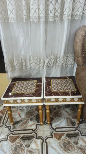 طاولات وحده كبيره 3 صغار