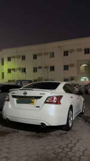 Used Nissan Altima in Muscat