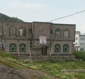 ٣ غرف نوم . حمّامين . 36 م٢1