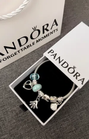 أساور باندورا مع تشارمز