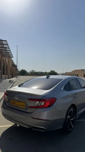 هوندا اكورد 2018 للبيع