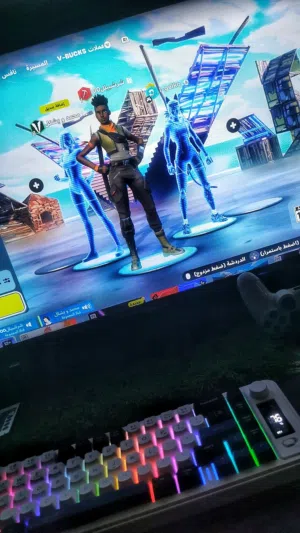 Pc gaming شبه جديد مع ملحقاته شوف الوصف