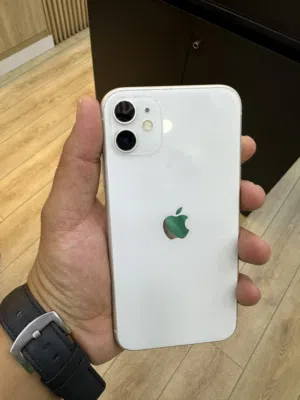 Apple iPhone 11 128 GB in Tripoli