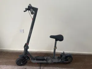 سكوتر مستعمل موديل 2025 بمحرك 250 سي سي بحالة ممتازة