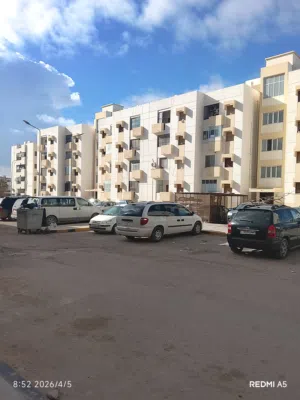 شقة 602 دور اول علوي اكبر حجم