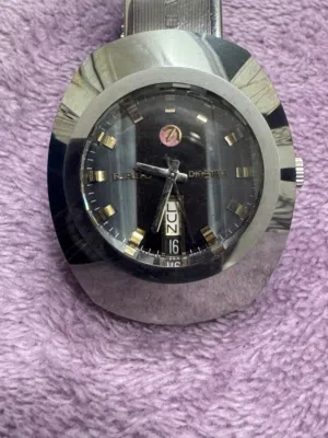 بيع ساعة رادو دياستر مستعمل نظيف جدا