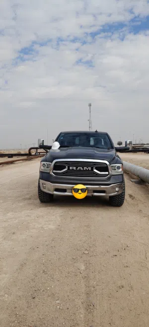 دوج رام كلاسك لون ستار