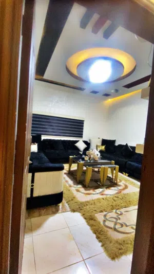 250 m2 4 Bedrooms Townhouse for Sale in Amman Marka Al Shamaliya