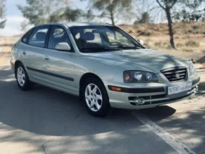 Hyundai . Elantra . 2005 . Used4