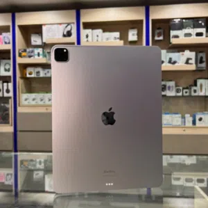 Apple iPad Pro 128 GB in Muscat
