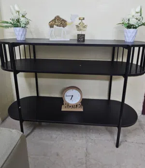 Stylish L-Shape Sofa with Modern Black Table for Sale