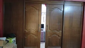 باب فاصل شبه جديد فخم جدآ قياسه 2,7×4