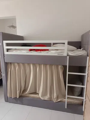 سرير دورين من ايكيا نظيف جدا Bunk bed from Ikea