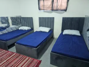 3 أسرة فردية حالة ممتازة وجودة طيبه 3 single beds, excellent condition, good quality