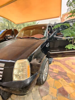 Used Cadillac Escalade in Dubai