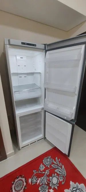 ثلاجة نوعية ايطالى