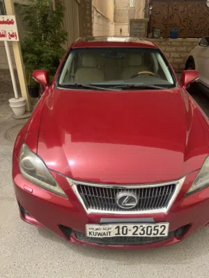 Used Lexus IS in Farwaniya
