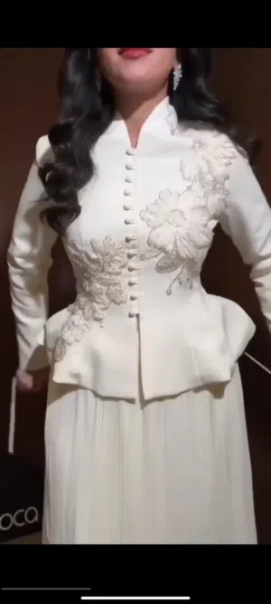 بلدة قونة للعيد نازكة هلبا بالخيوط يعني حتى لو سمنتي ما تخافيش