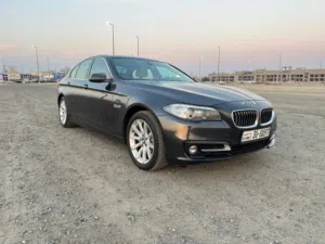 بي ام 520i موديل 2015 بحالة الوكالة