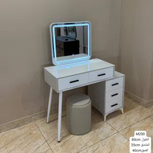 ميز تواليت (تسريحة) بتصميم عصري وبسيط يناسب الغرف المودرن.