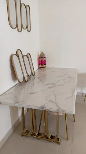 big offer dining table marble material  طاولة  عشاء رخام فخمة سفرة