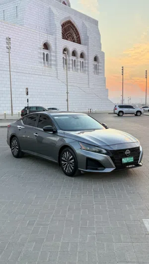 Used Nissan Altima in Muscat